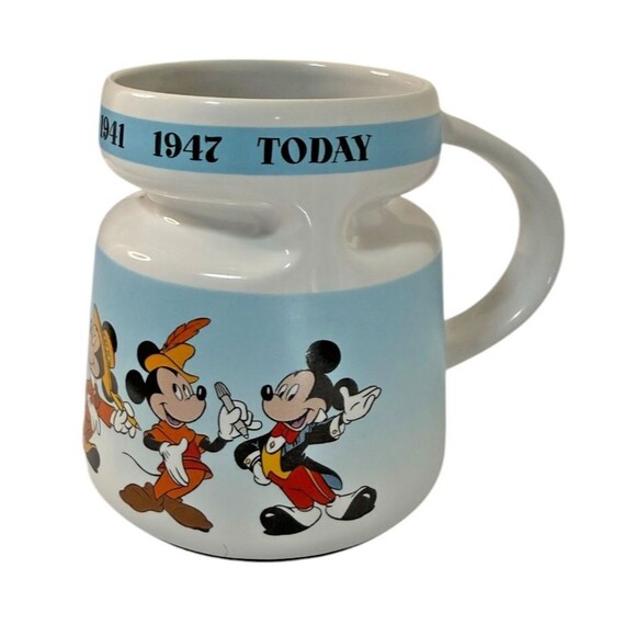 Disney Store Rare Mickey Mouse Through the‎ Years Mug w/ Lid 1928-1947 Today VTG - Picture 4 of 8